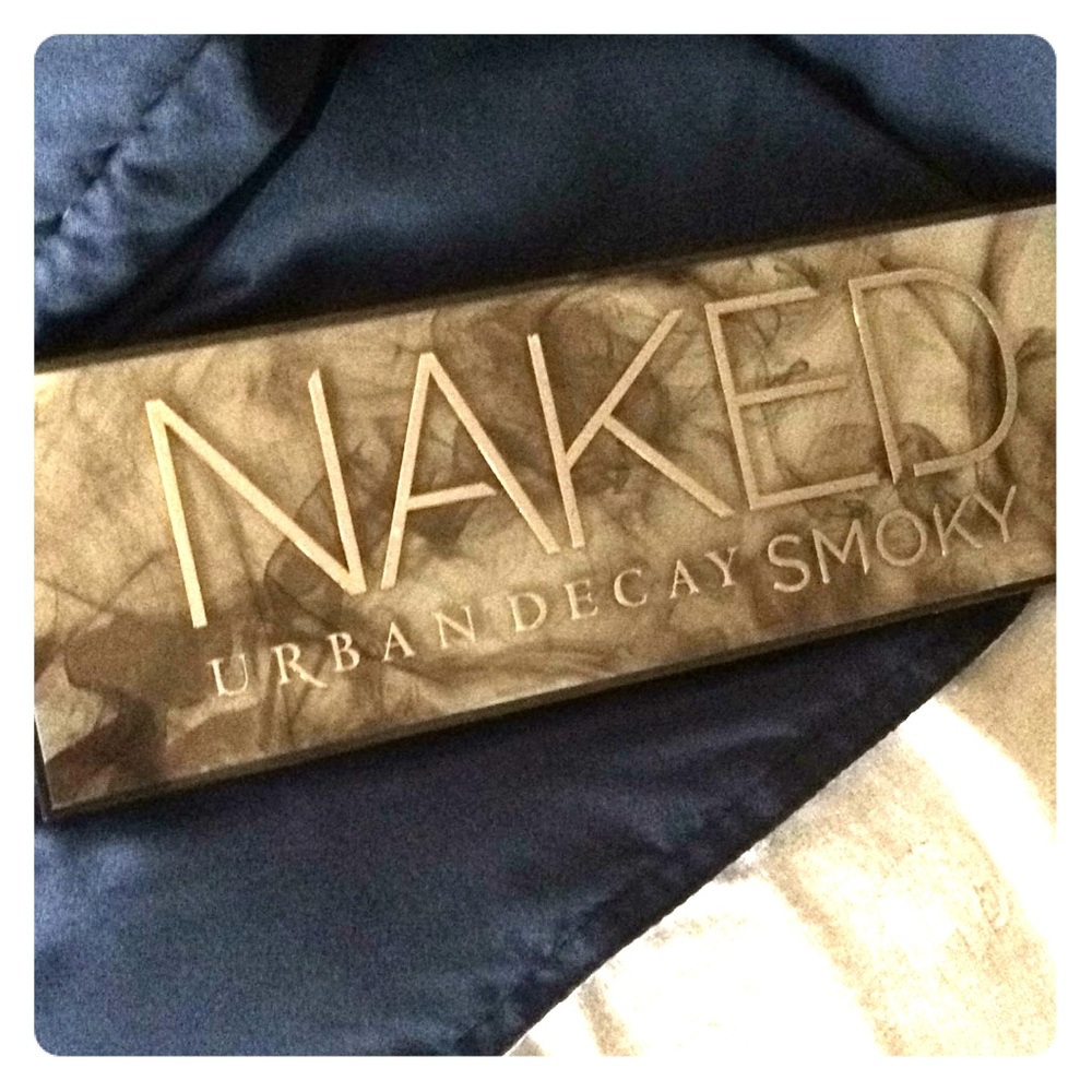 Urban Decay Naked 4 Smoky Palette